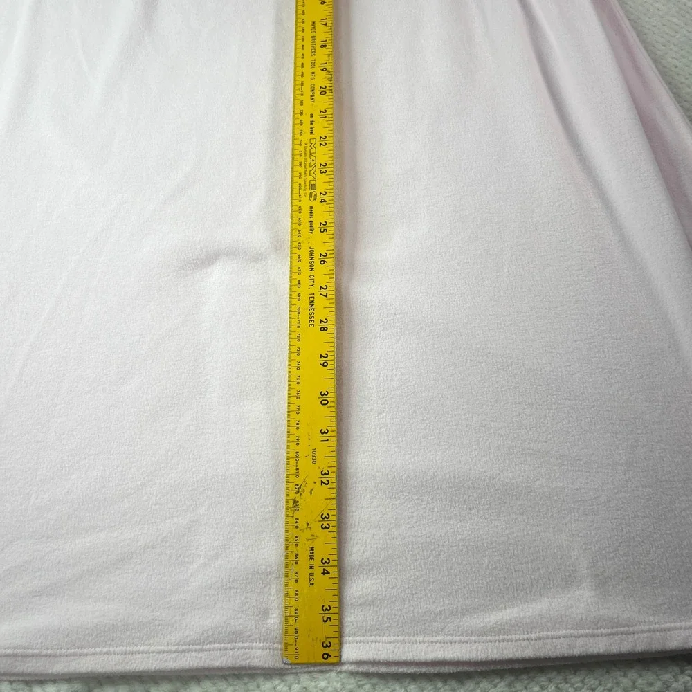 Miss Elaine Pink Fleece Nightgown Smocked Floral Embroidered Long Sleeve Medium‎